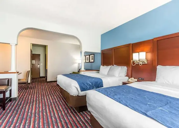 Comfort Suites St Charles-St Louis