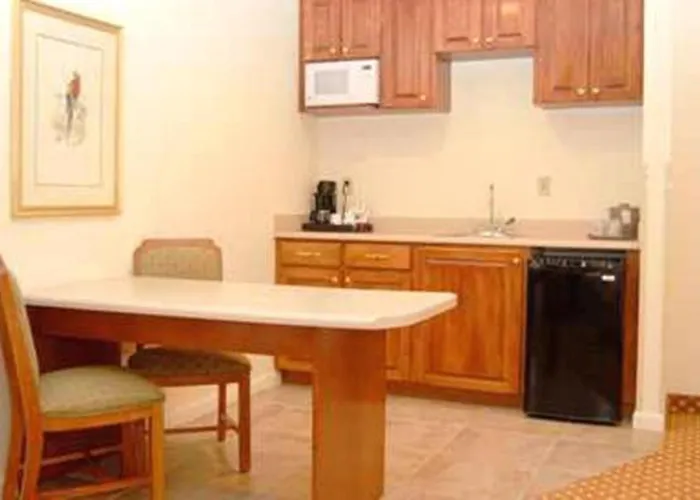 Hampton Inn By Hilton Panama City Beach Upper Grand Lagoon