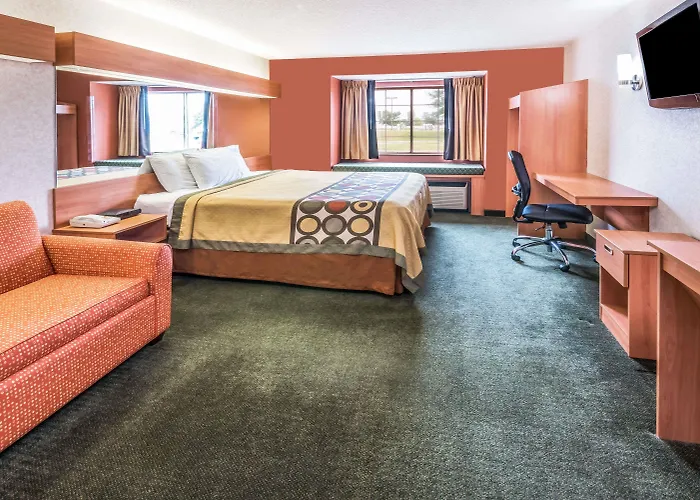 Super 8 By Wyndham Columbus West