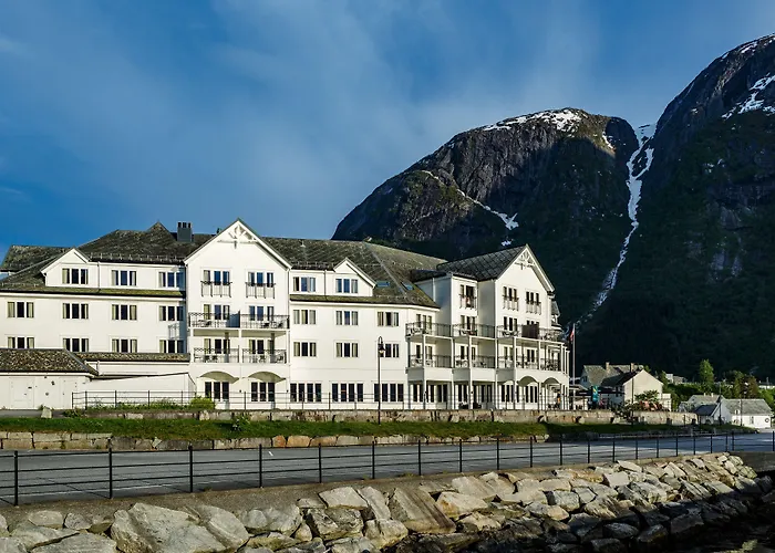 Hotel Voringfoss