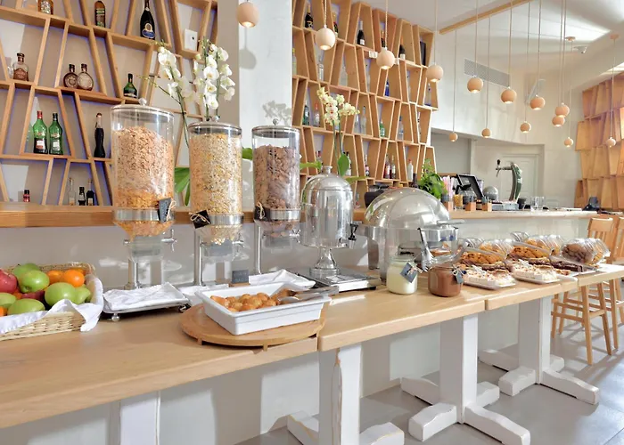 Petinos Beach Hotel