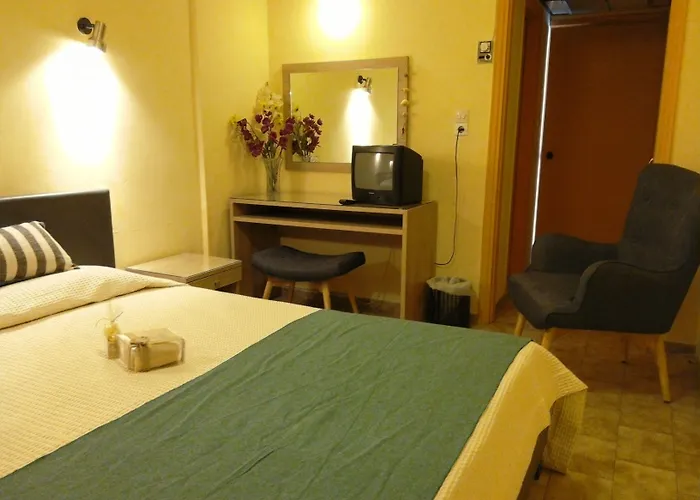 Ilis Hotel