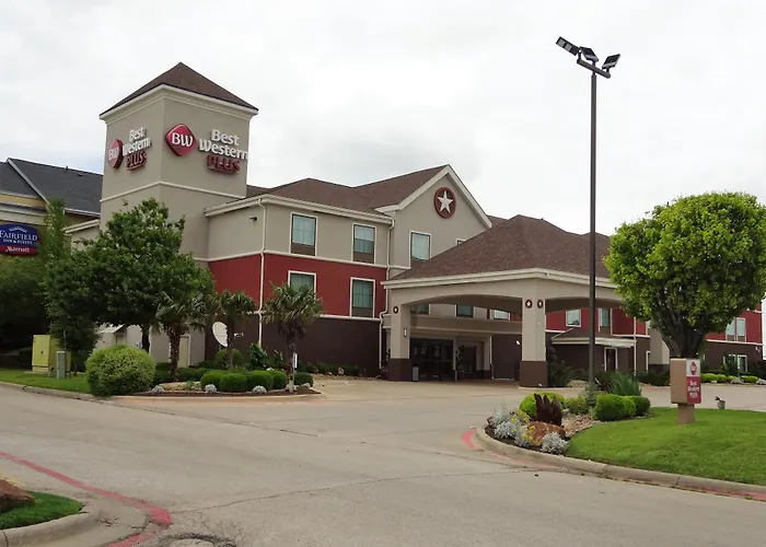 Best Western Plus Denton Inn & Suites