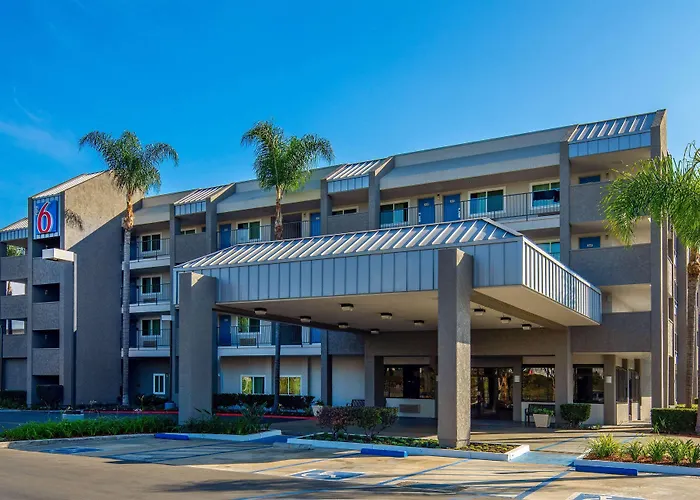 Motel 6-Anaheim, Ca - Maingate