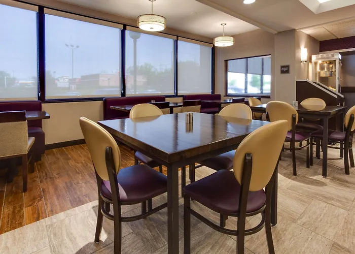 Drury Inn & Suites Louisville East