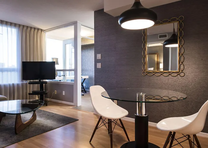 Carmana Hotel & Suites