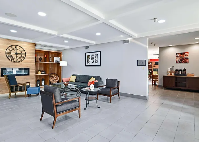 Country Inn & Suites By Radisson, Bloomington-Normal Airport, Il
