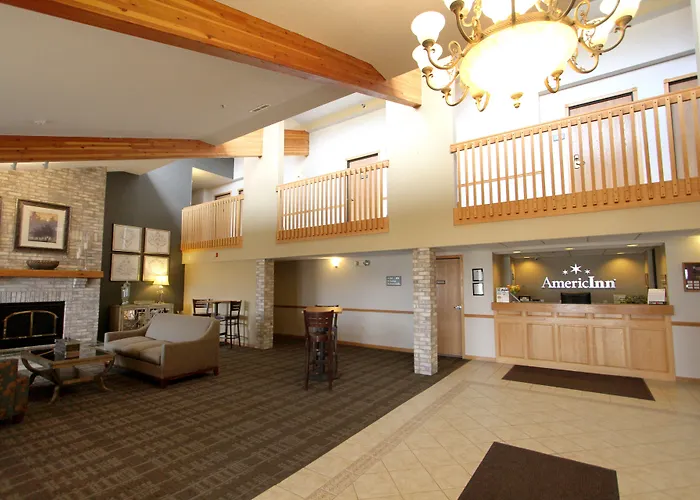 Surestay Plus Hotel By Best Western Litchfield