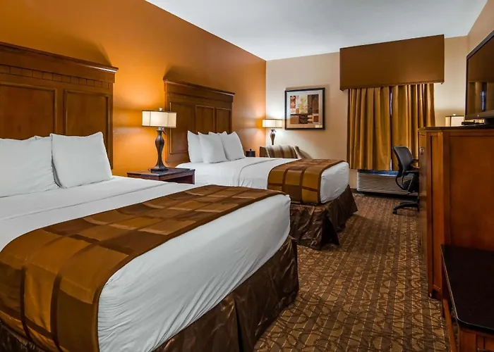 Best Western Plus Midwest Inn & Suites