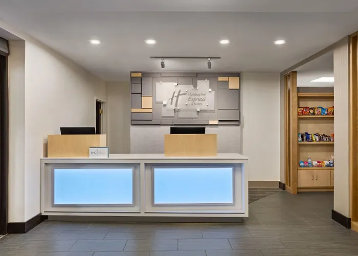 Holiday Inn Express & Suites Greenville-Downtown By Ihg