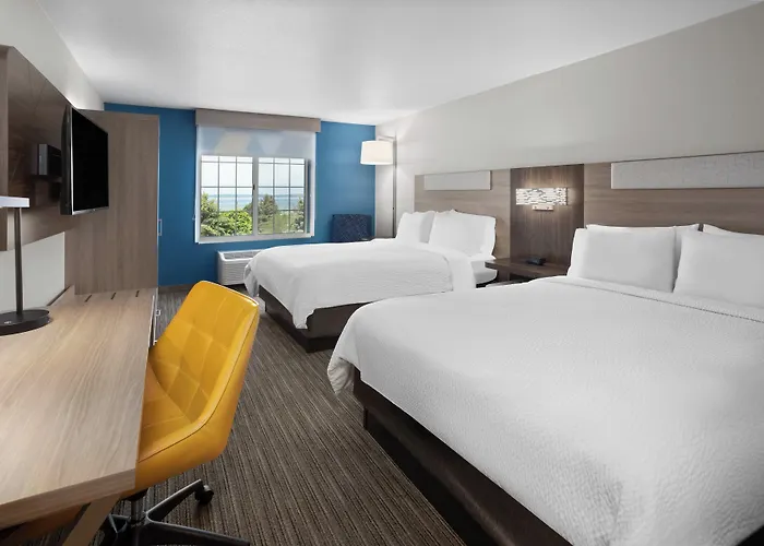 Holiday Inn Express Hotel & Suites Acme-Traverse City By Ihg
