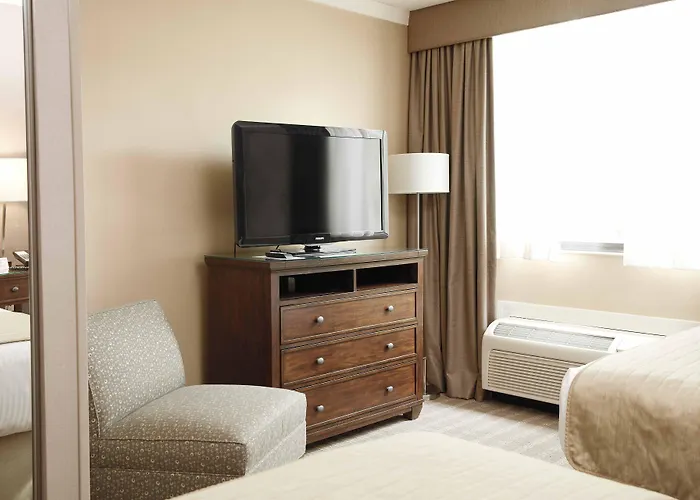 Ethan Allen Hotel
