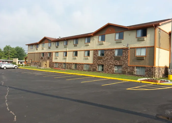 Super 8 By Wyndham Bedford Hotel
