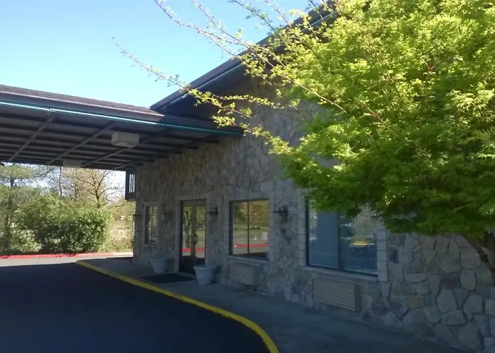 Pepper Tree Inn Beaverton