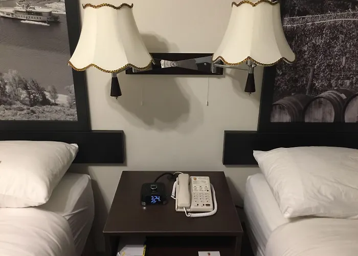 Super 8 By Wyndham Kelowna Bc
