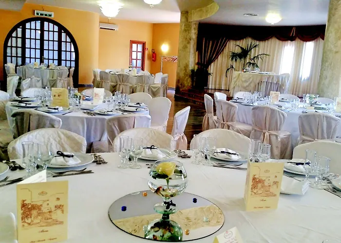 Hotel Akrabello