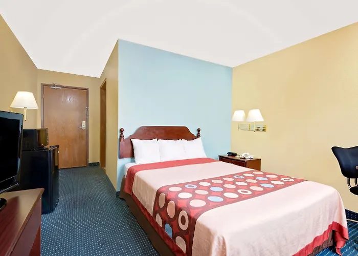 Super 8 By Wyndham Somerset