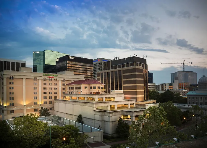 Courtyard By Marriott Norfolk Downtown