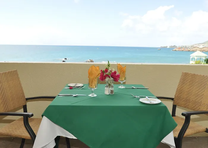 Bird Rock Beach Hotel