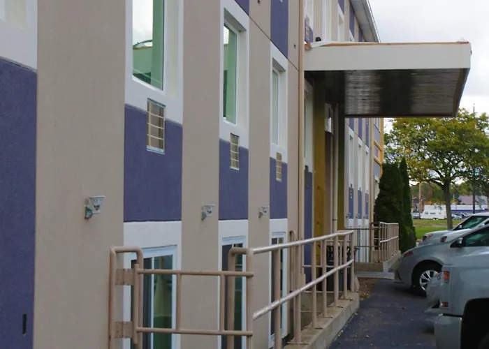 Kalika Hotel