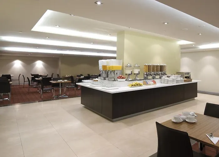 Atlantis Hotel Melbourne