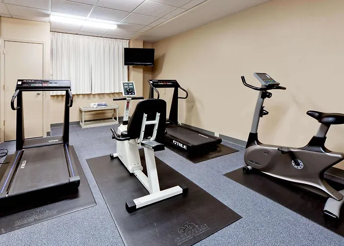 Hawthorn Suites By Wyndham Louisville East
