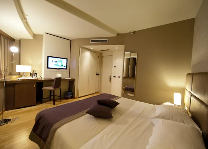 B&B Hotel Trapani Crystal