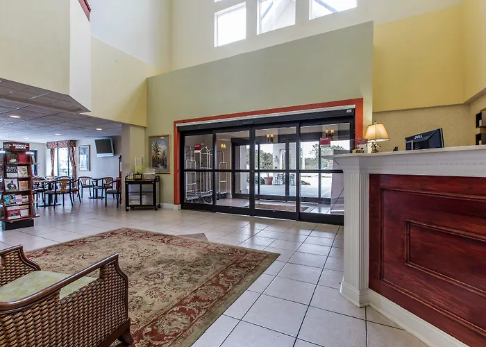 Comfort Suites Southport - Oak Island