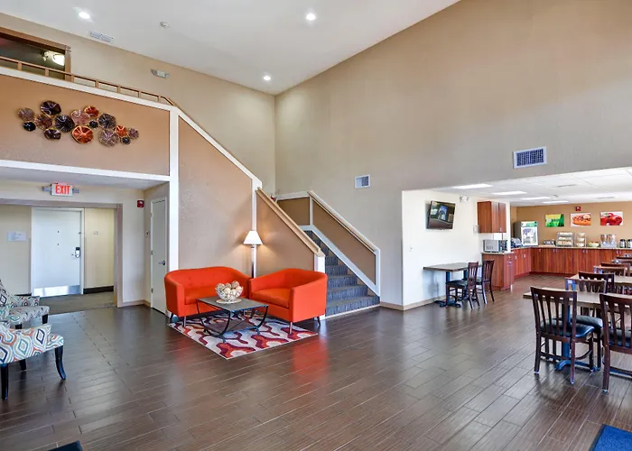 Quality Inn & Suites Heritage Park
