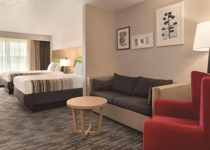 Country Inn & Suites By Radisson, Pella, Ia