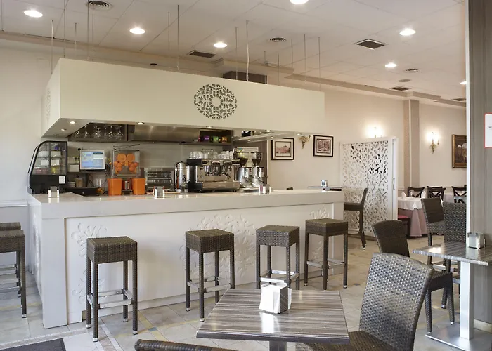 Hotel Maestranza