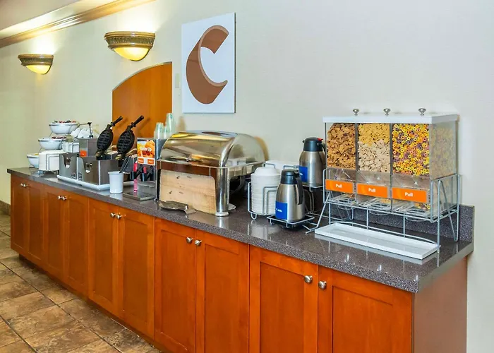 Comfort Inn & Suites Salmon Arm