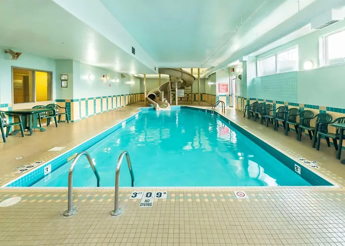 Comfort Inn & Suites Salmon Arm