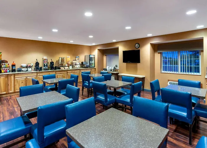 Microtel Inn & Suites
