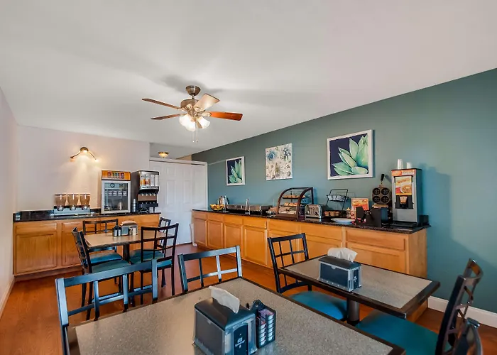 Surestay Plus Hotel By Best Western Berkeley Springs