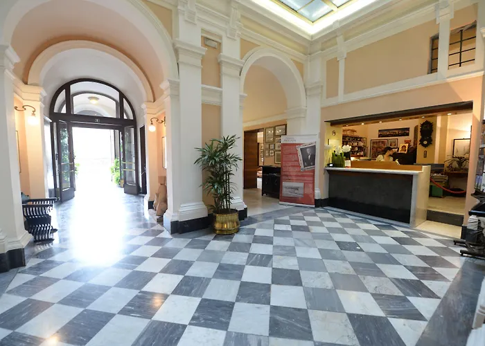 Royal Victoria Hotel