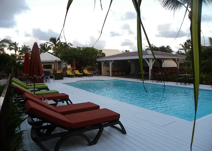 Palm Court Residence At Orient Bay -4 Stars