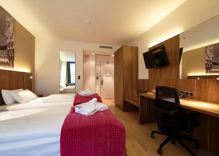 Holiday Inn Brussels Schuman By Ihg