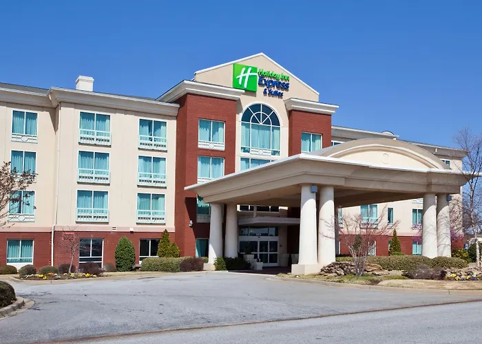Holiday Inn Express & Suites I-26 & Us 29 At Westgate Mall By Ihg
