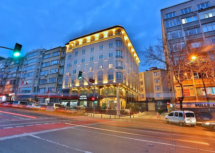 Hotel Bulvar Palas