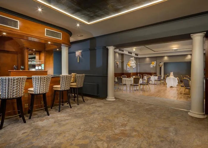 Ardboyne Hotel