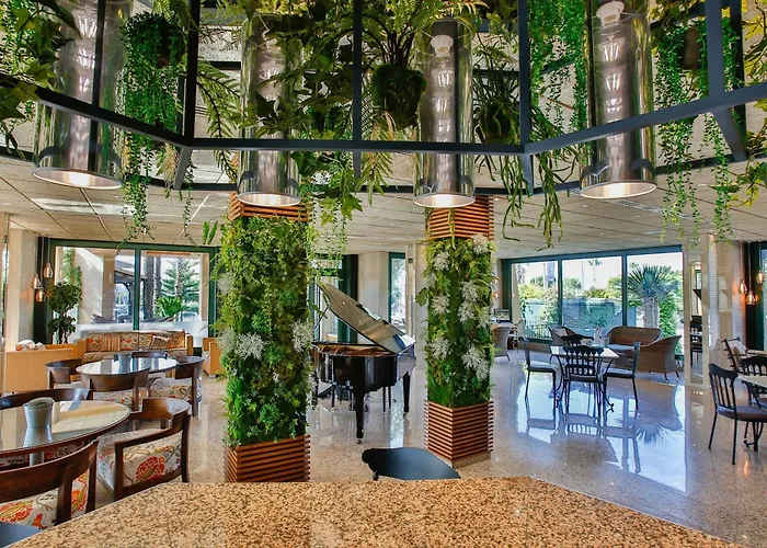 Hotel La Laguna Spa & Golf