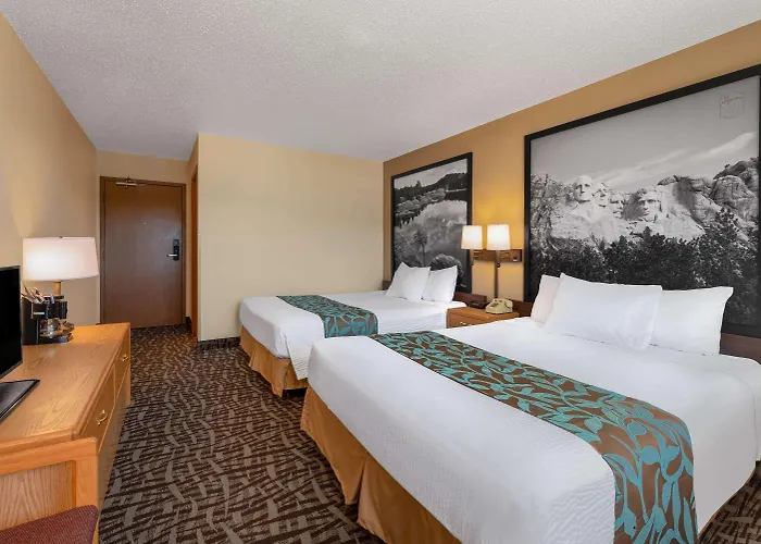 Super 8 By Wyndham Hill City/Mt Rushmore/ Area