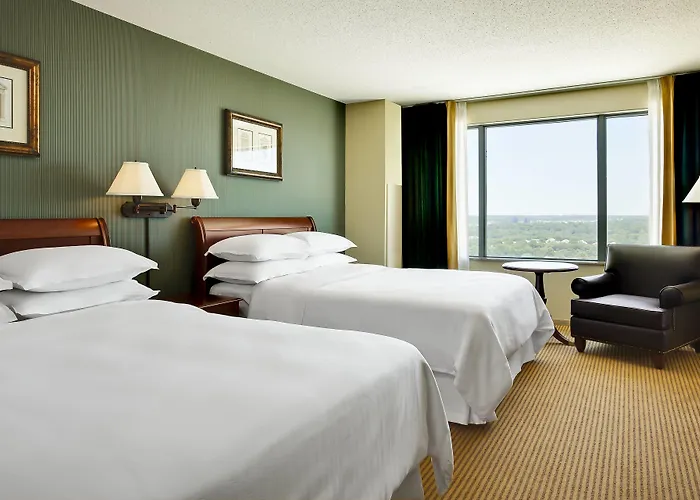 Sheraton Overland Park Hotel At The Convention Center