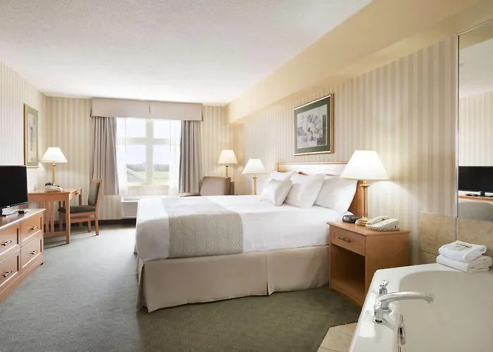 Days Inn By Wyndham Orillia