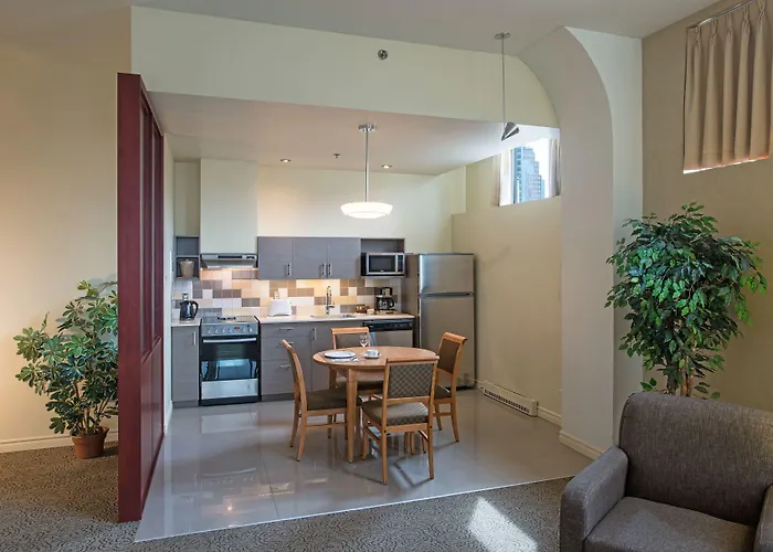 Le Square Phillips Hotel & Suites