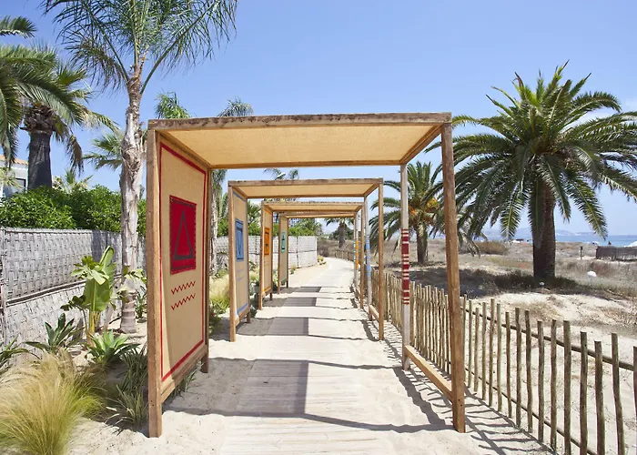 Fergus Style Bahamas (Adults Only)