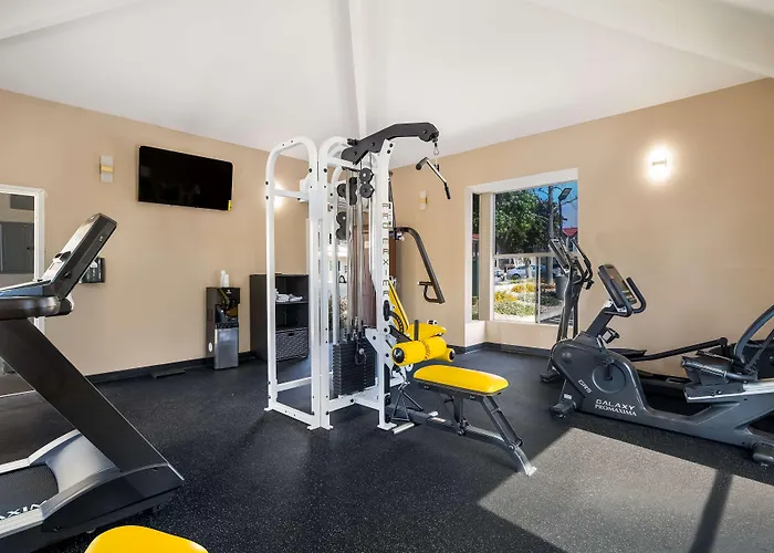 Surestay Plus Hotel By Best Western Upland - Ontario North