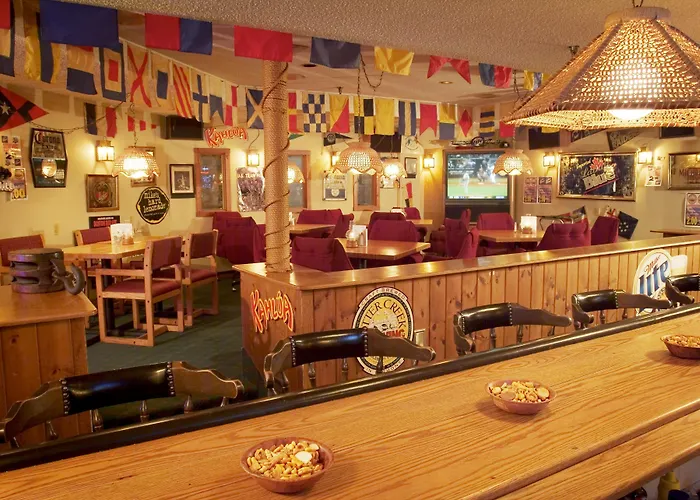 Commodores Inn