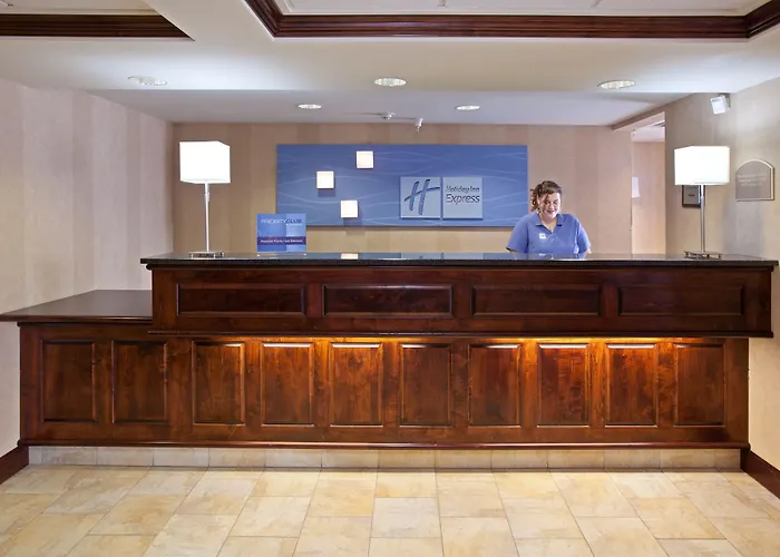 Holiday Inn Express Lebanon By Ihg